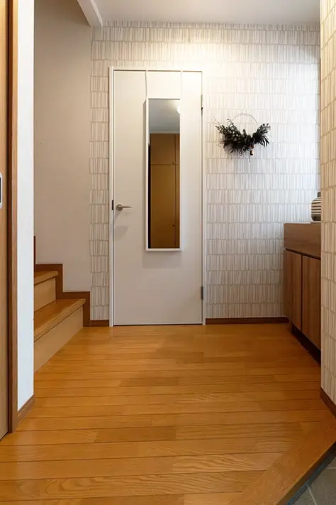 お客様インタビュー1回目の工事は壁に穴を開けドアを付ける工事