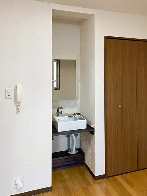 オーナーさんの心遣いが嬉しい「入居者が喜ぶ」 デザイン性を考えた洗面取り付け
