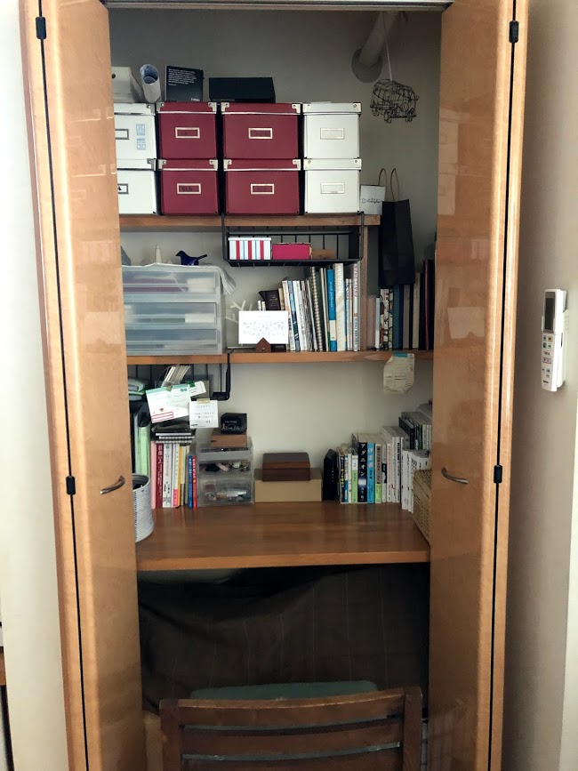 リビングクローゼット