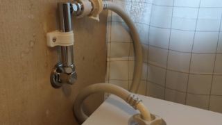 壁ピタ水栓
